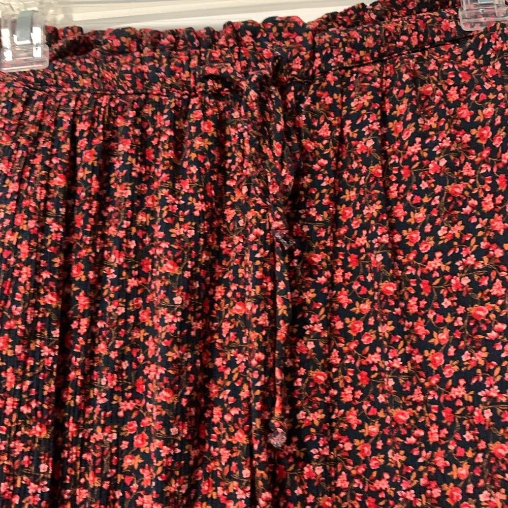 American Eagle pink and red tie front paperbag waist flowy pants - Picture 4 of 9